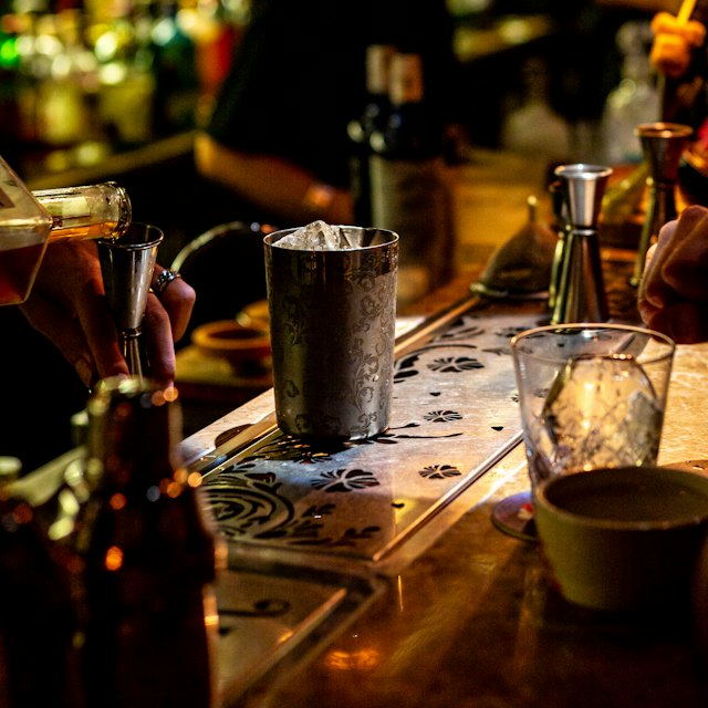 Drinks at bars & restaurants
