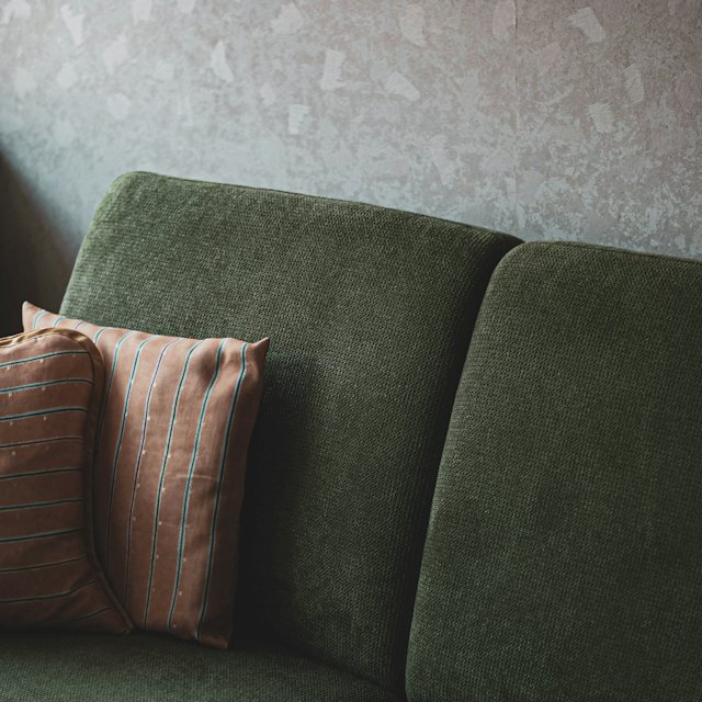 Furniture & mattresses
