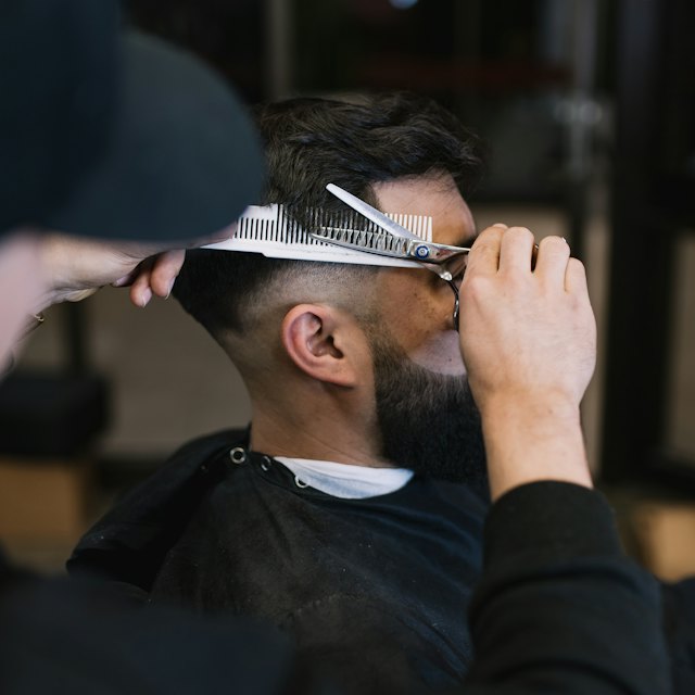 Haircuts & salons